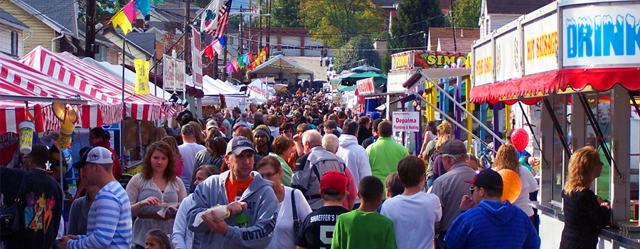 Battle the crowd to become a Gyro